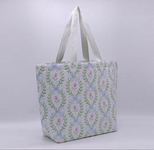 Insulated Tote- Zeta Tau Alpha