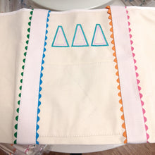 Scalloped Embroidered Tote Bag- Delta Delta Delta