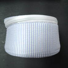 Mascot Jewelry Round - Fleur de Lis