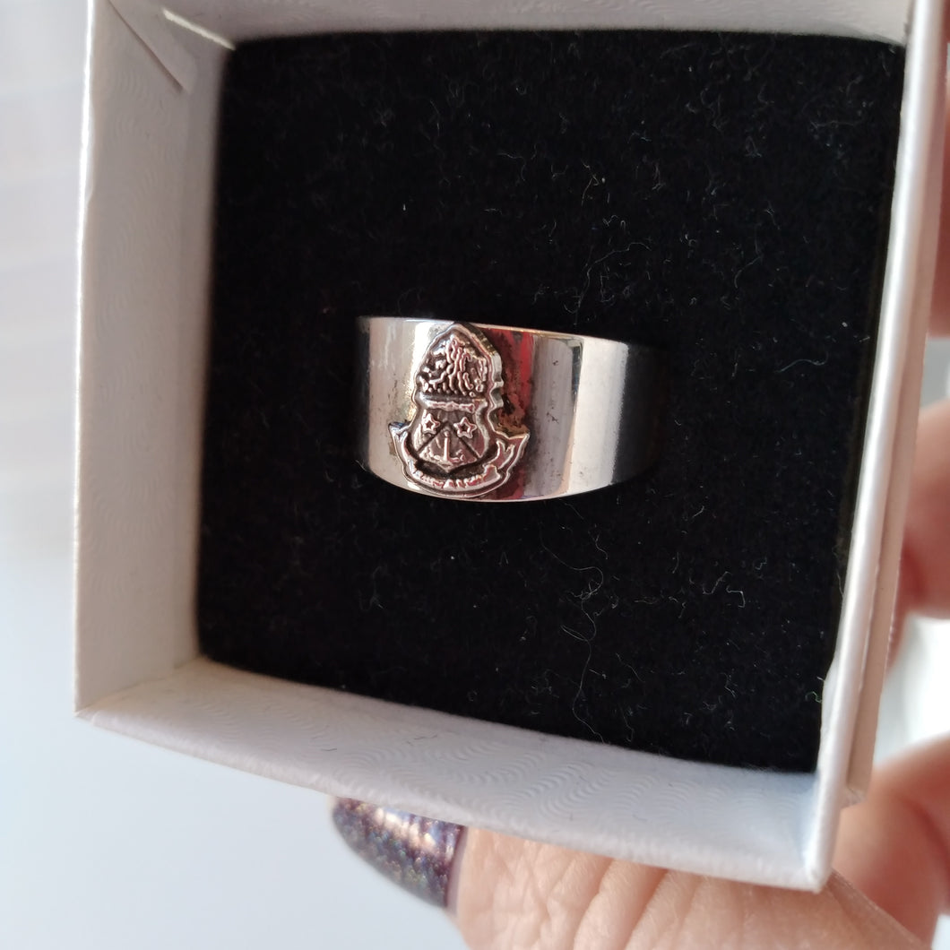 Crest Ring Thick Band - Alpha Delta Pi