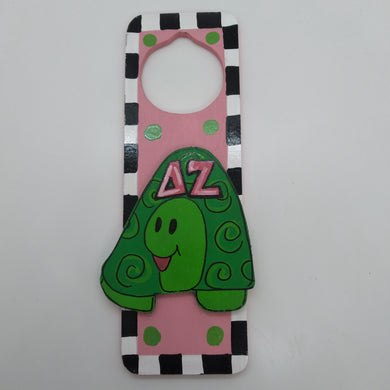 Wooden Door Hanger - Delta Zeta