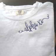 Mom Script monogram sweatshirt - Alpha Xi Delta