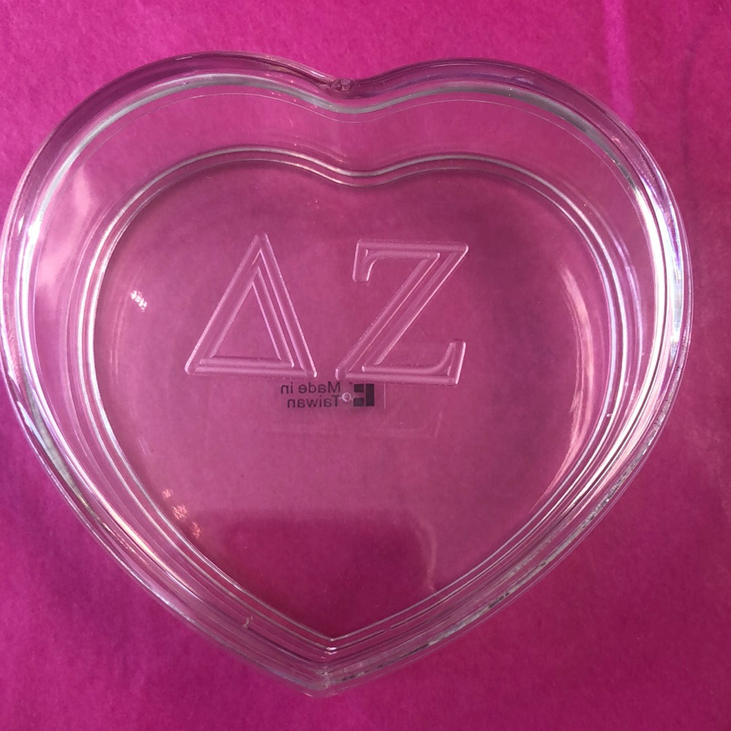 Acrylic Heart Box - Delta Zeta